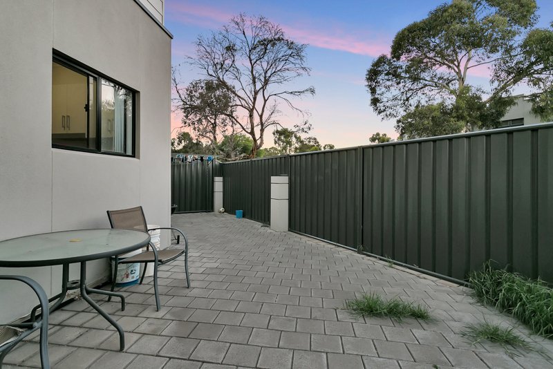 Photo - 1/64 Rolleston Ave , Salisbury North SA 5108 - Image 8