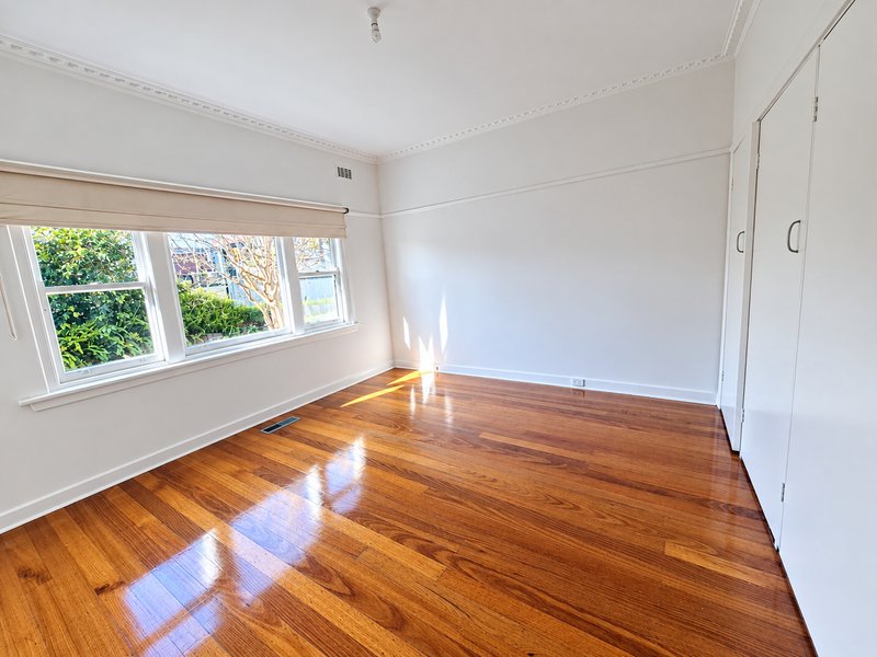 Photo - 1/64 Springfield Road, Box Hill North VIC 3129 - Image 6