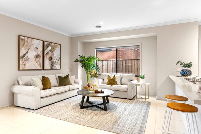 Photo - 164 Stanley Road, Keysborough VIC 3173 - Image 3