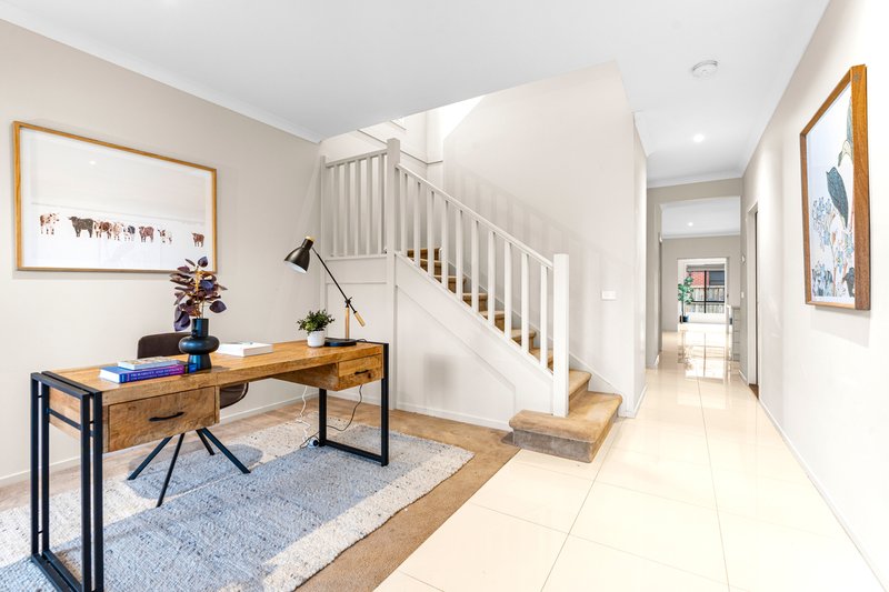 Photo - 164 Stanley Road, Keysborough VIC 3173 - Image 6
