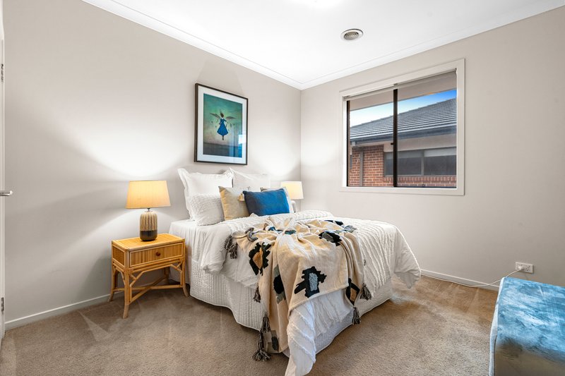 Photo - 164 Stanley Road, Keysborough VIC 3173 - Image 8