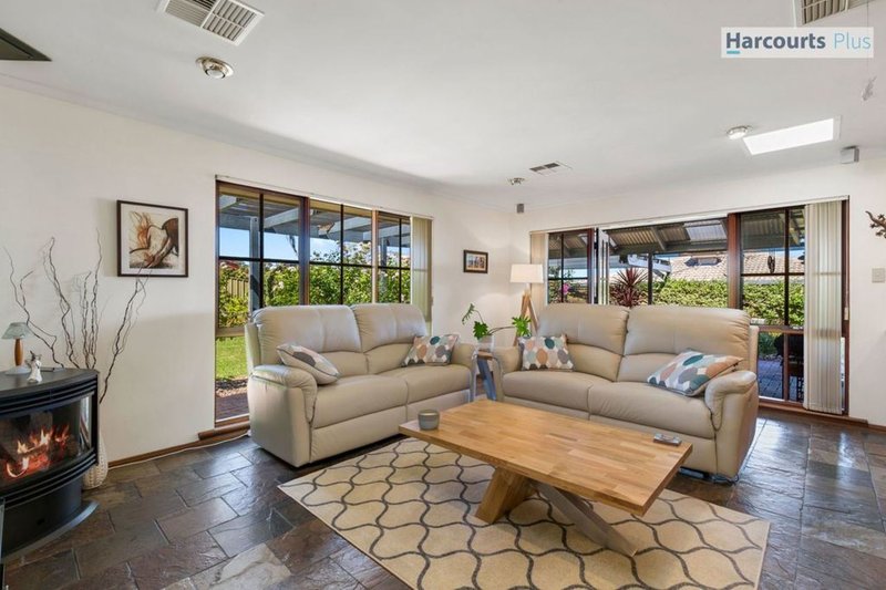 Photo - 164 The Cove Road, Hallett Cove SA 5158 - Image 10