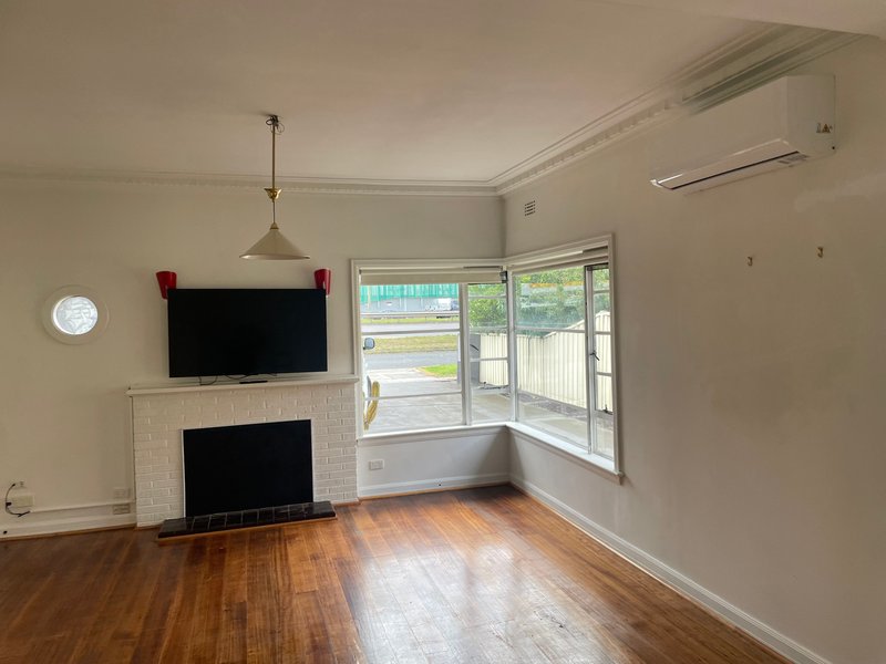 Photo - 1/641 Geelong Road, Brooklyn VIC 3012 - Image 3