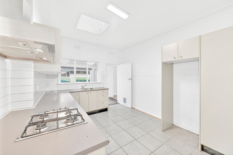 Photo - 1/641 Geelong Road, Brooklyn VIC 3012 - Image 6