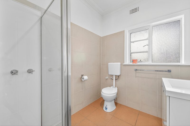 Photo - 1/641 Geelong Road, Brooklyn VIC 3012 - Image 11