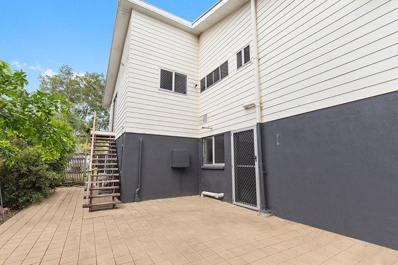 Photo - 1643 Riverway Drive, Kelso QLD 4815 - Image 13