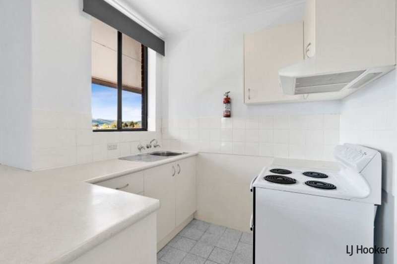 Photo - 16/45 Eggleston Crescent, Chifley ACT 2606 - Image 3