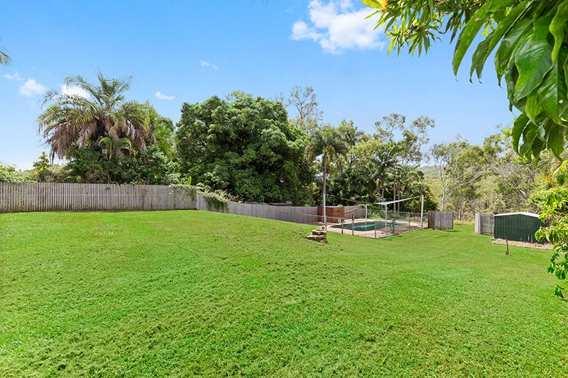 Photo - 1646 Riverway Drive, Kelso QLD 4815 - Image 10