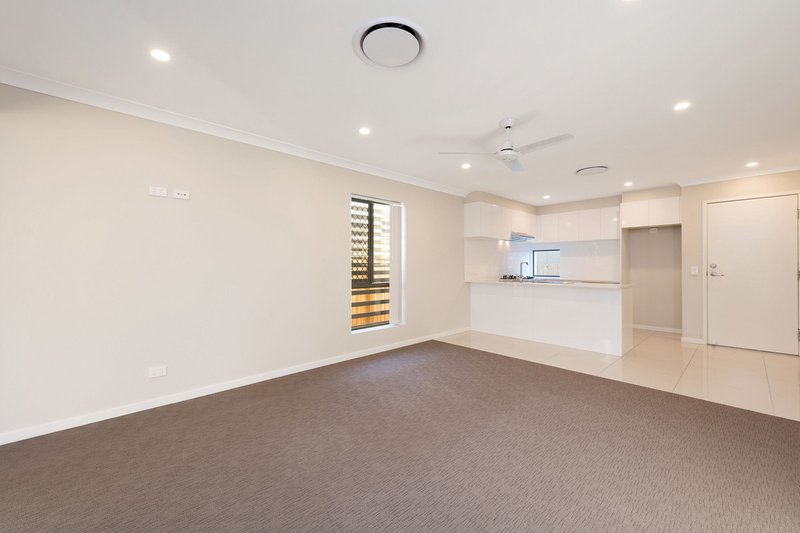 Photo - 16/47 Gawler Crescent, Bracken Ridge QLD 4017 - Image 4