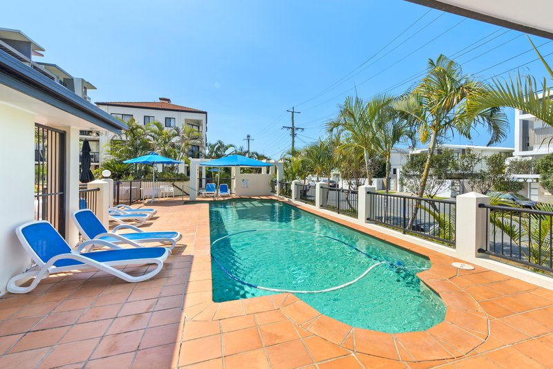 Photo - 16/48-54 Stanhill Drive, Surfers Paradise QLD 4217 - Image 16