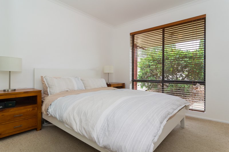 Photo - 16/48 Sunnymeade Drive, Aberfoyle Park SA 5159 - Image 4