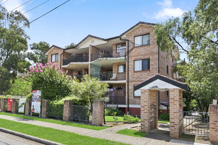 16/49-51 Calliope Street, Guildford NSW 2161