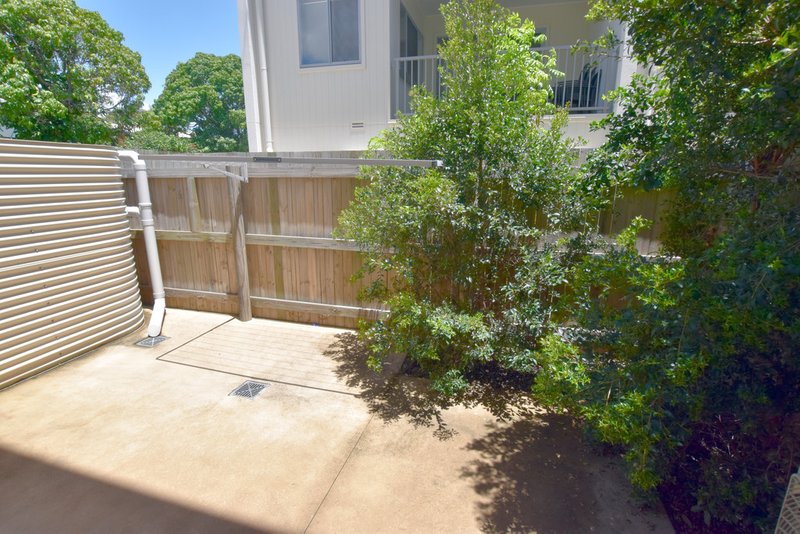 Photo - 16/5-9 View Street, West Gladstone QLD 4680 - Image 13