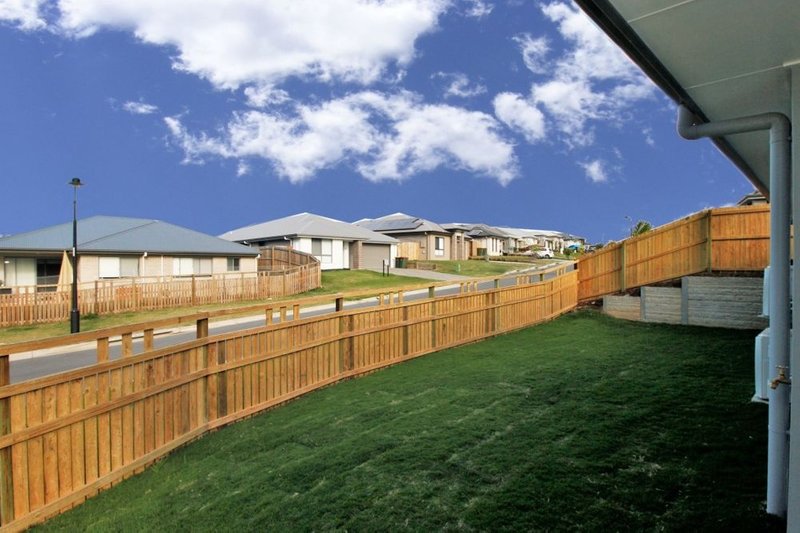 Photo - 1/65 Aspire Parade, Griffin QLD 4503 - Image 26