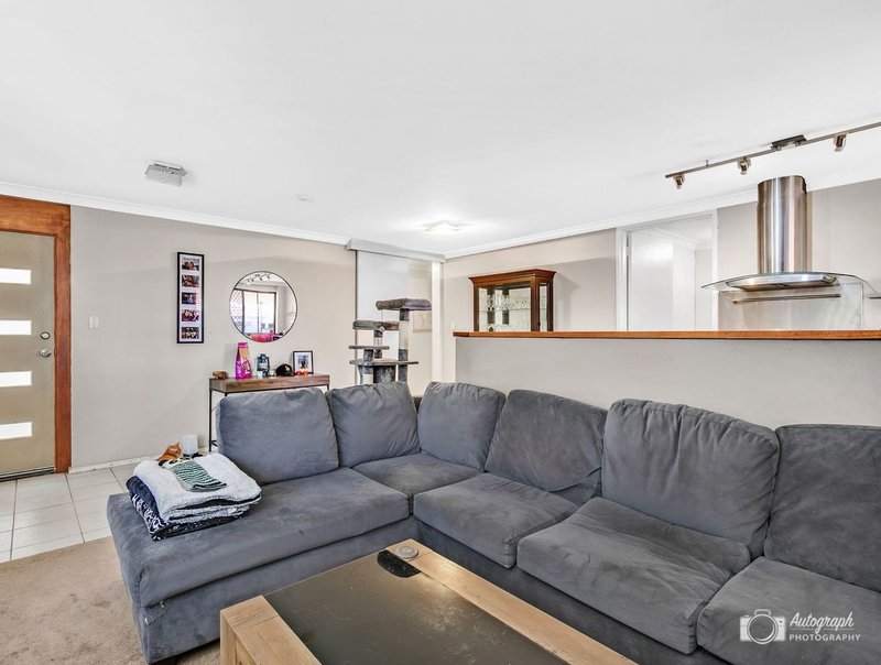 Photo - 165 Camberwarra Drive, Craigie WA 6025 - Image 3