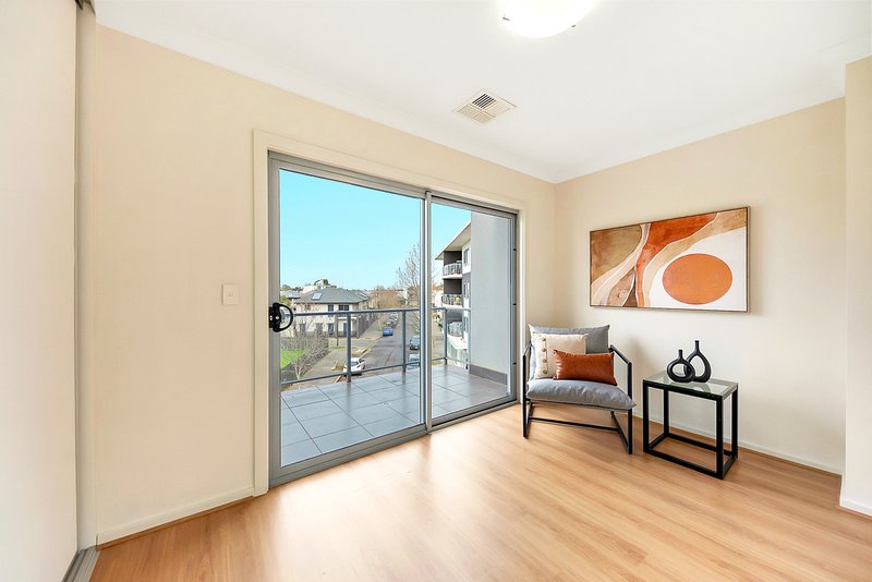 Photo - 16/5 Coventry Street, Mawson Lakes SA 5095 - Image 8