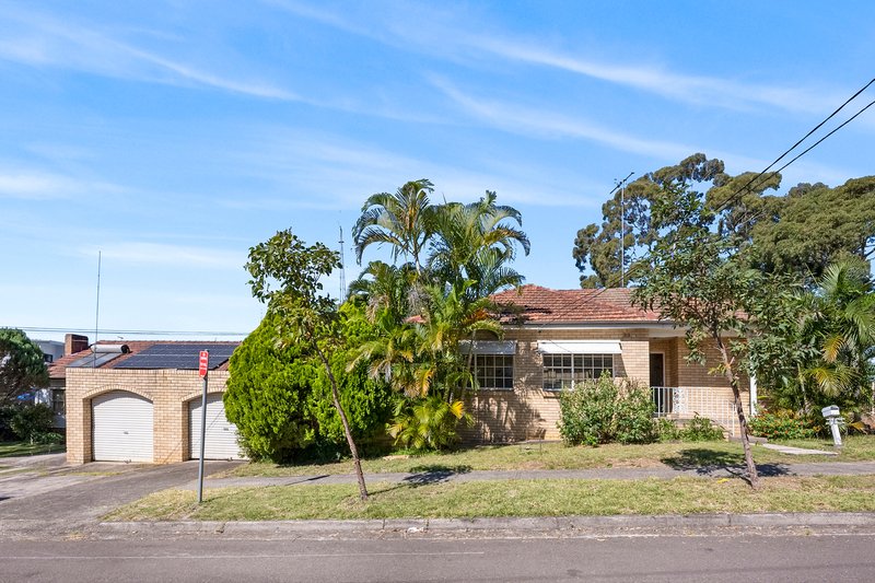 Photo - 165 Coxs Road, North Ryde NSW 2113 - Image 1