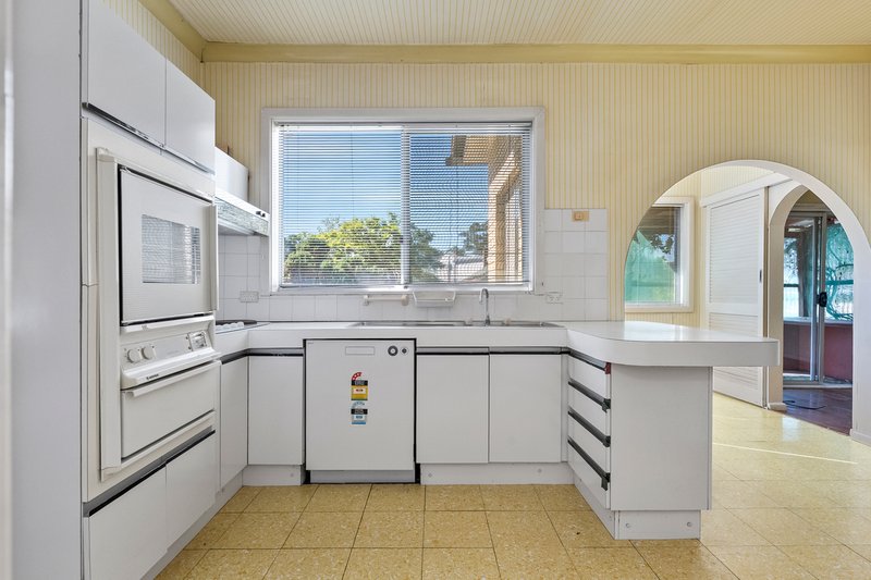 Photo - 165 Coxs Road, North Ryde NSW 2113 - Image 10