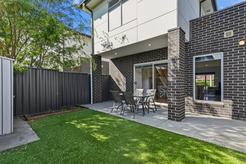 Photo - 1/65 Dundee Street, Reservoir VIC 3073 - Image 14