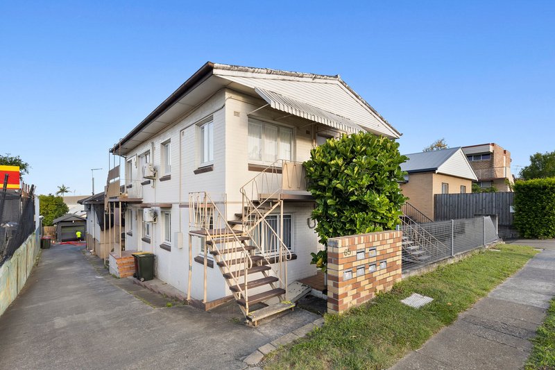 Photo - 1/65 Enoggera Road, Newmarket QLD 4051 - Image 8
