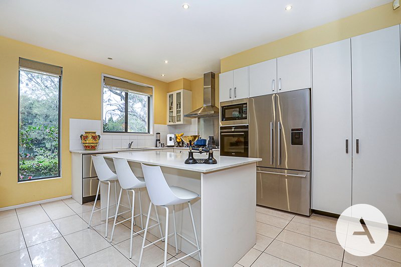 Photo - 16/5 Foxton Crescent, Fadden ACT 2904 - Image 4