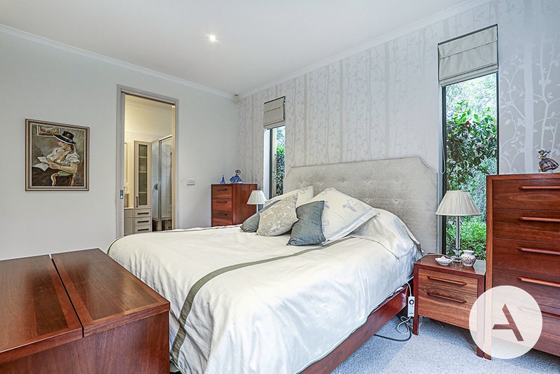 Photo - 16/5 Foxton Crescent, Fadden ACT 2904 - Image 13