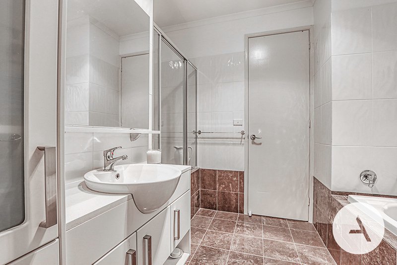 Photo - 16/5 Foxton Crescent, Fadden ACT 2904 - Image 17