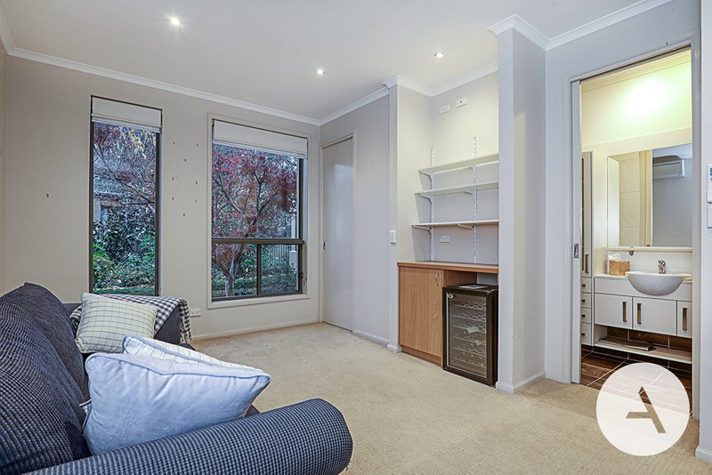 Photo - 16/5 Foxton Crescent, Fadden ACT 2904 - Image 23