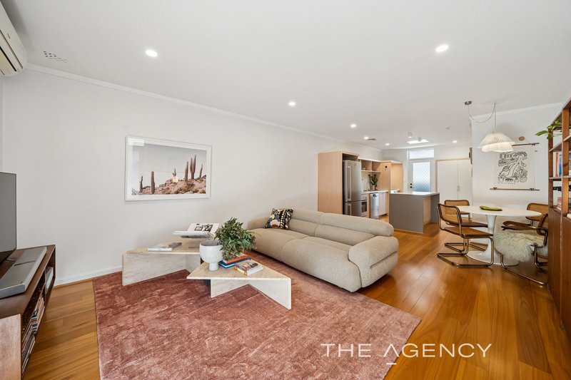 Photo - 1/65 Glenelg Street, Applecross WA 6153 - Image 9