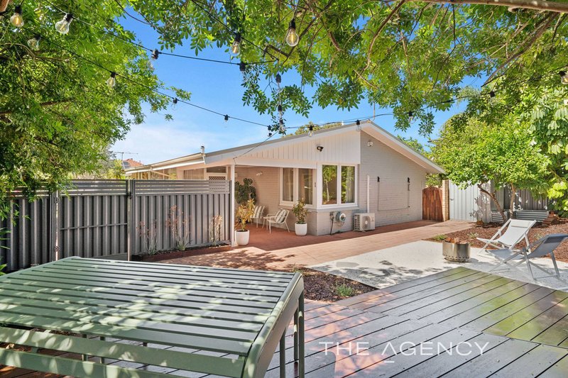 Photo - 1/65 Glenelg Street, Applecross WA 6153 - Image 20