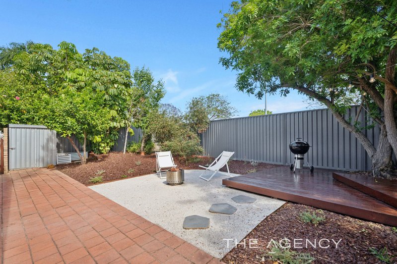 Photo - 1/65 Glenelg Street, Applecross WA 6153 - Image 23