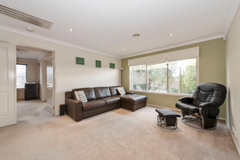 Photo - 165 Haverbrack Drive, Mulgrave VIC 3170 - Image 3