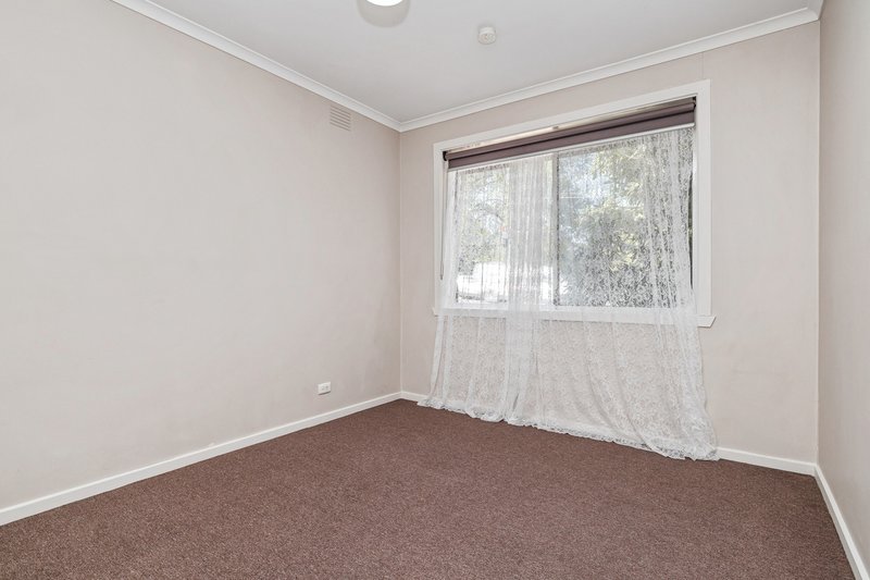 Photo - 1/65 Hewish Road, Croydon VIC 3136 - Image 6