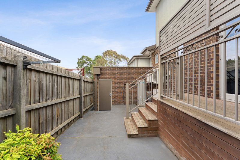 Photo - 1/65 Hickford Street, Reservoir VIC 3073 - Image 11