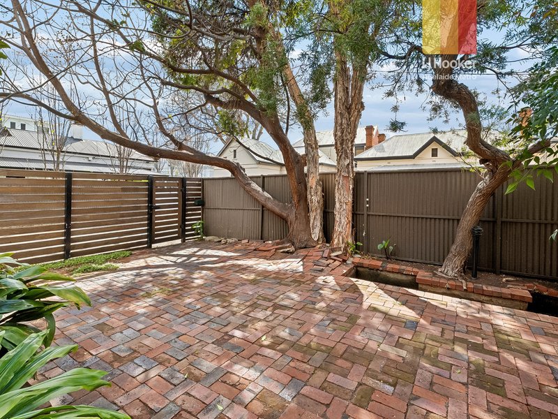 Photo - 165 Mackinnon Parade, North Adelaide SA 5006 - Image 25