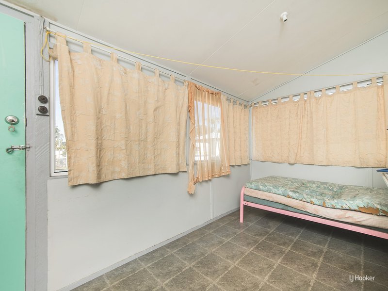 Photo - 165 Peter Street, Berserker QLD 4701 - Image 7