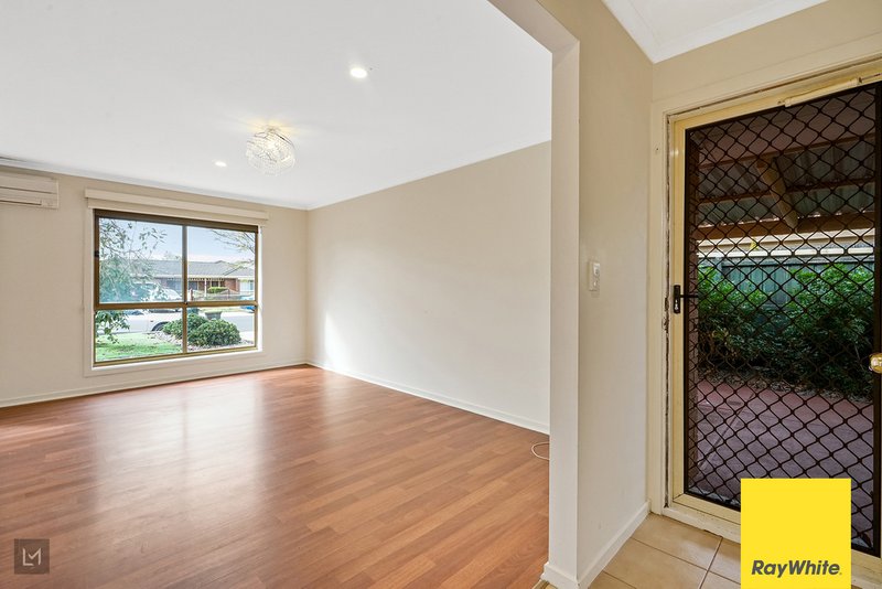 Photo - 1/65 Rowes Rd , Werribee VIC 3030 - Image 3