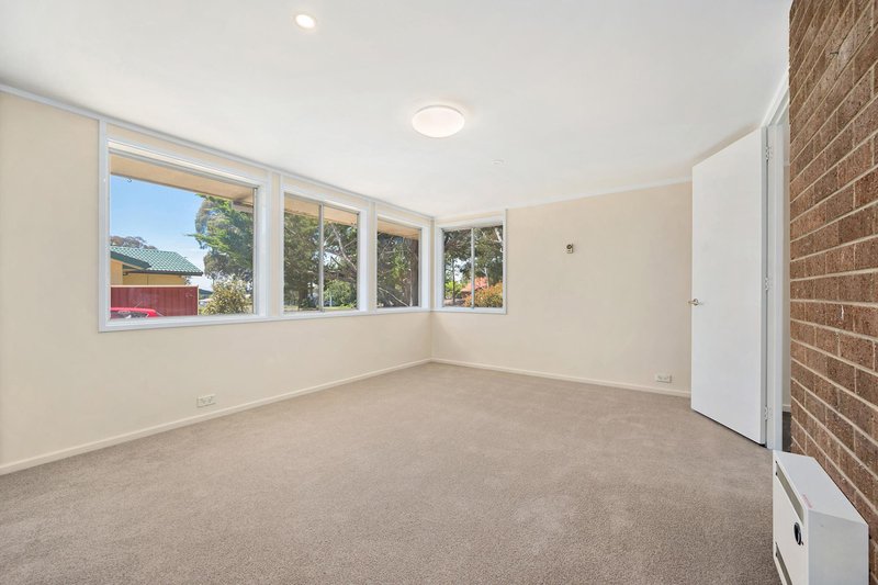 Photo - 165 Starke Street, Holt ACT 2615 - Image 2