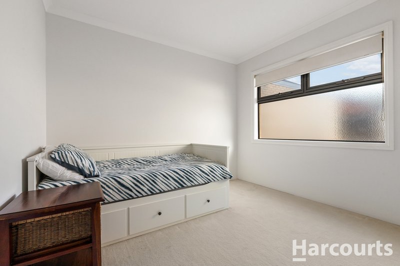 Photo - 1/65 Sutton Street, Mandurah WA 6210 - Image 11