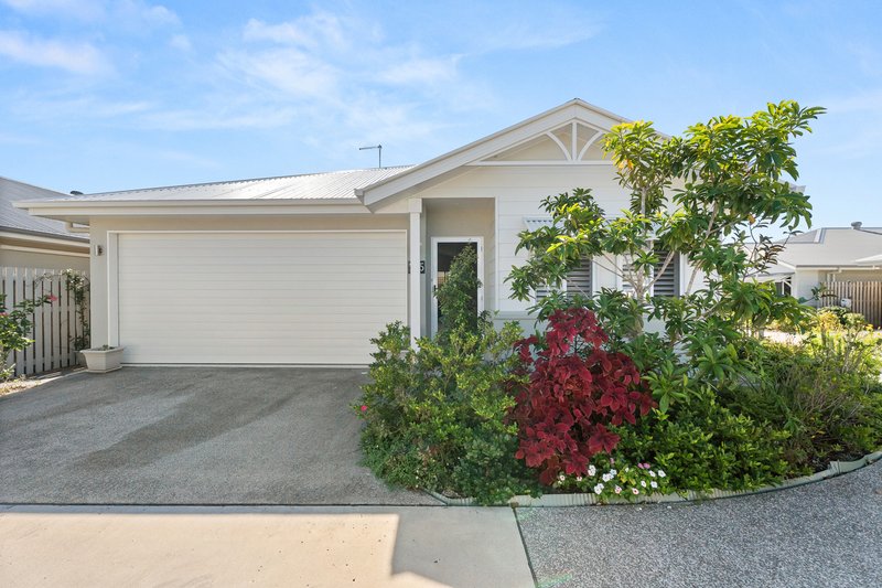 Photo - 165/2-20 Island View Drive, Urangan QLD 4655 - Image 1