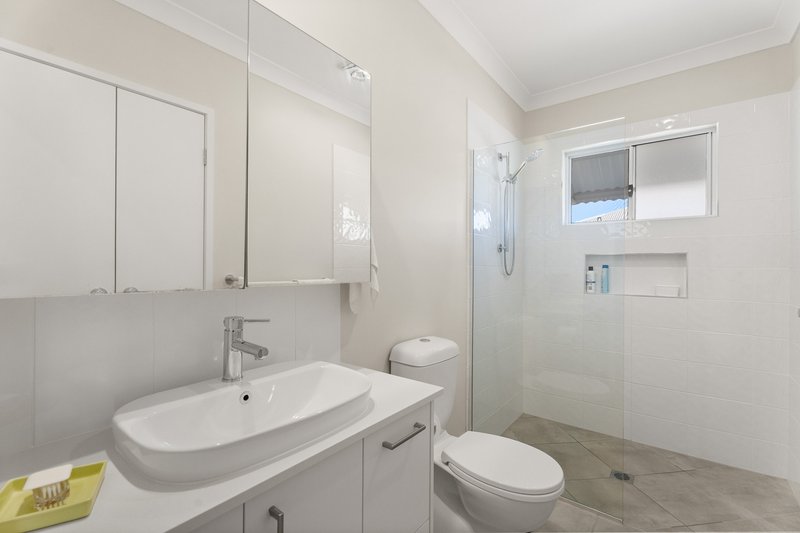 Photo - 165/2-20 Island View Drive, Urangan QLD 4655 - Image 3