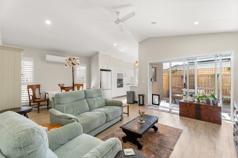Photo - 165/2-20 Island View Drive, Urangan QLD 4655 - Image 8