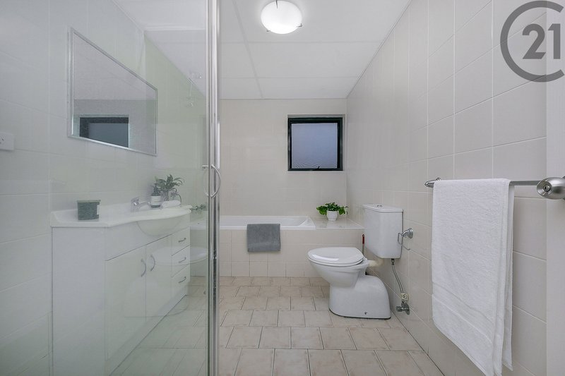 Photo - 16/52-58 Woniora Road, Hurstville NSW 2220 - Image 4