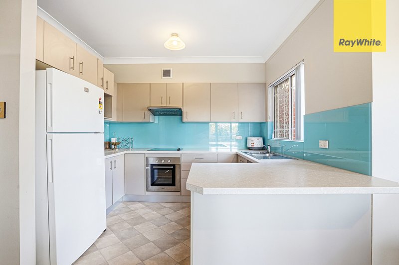 Photo - 16/54-60 Hassall Street, Westmead NSW 2145 - Image 4
