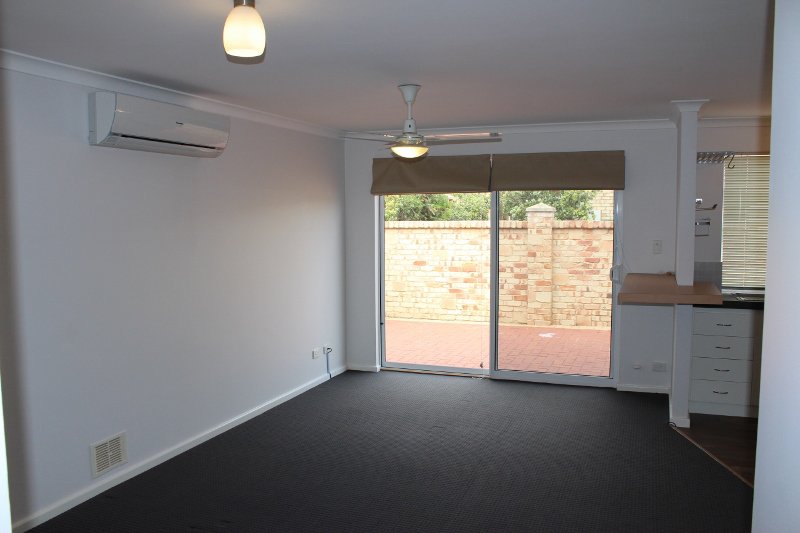 Photo - 16/57 Moran Court, Beaconsfield WA 6162 - Image 4