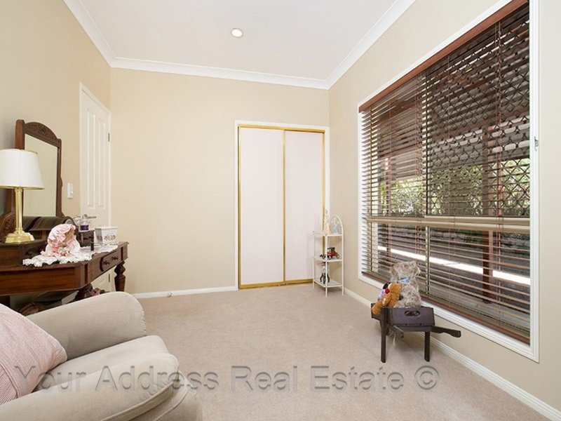 Photo - 166-168 Silvereye Crescent, Greenbank QLD 4124 - Image 10