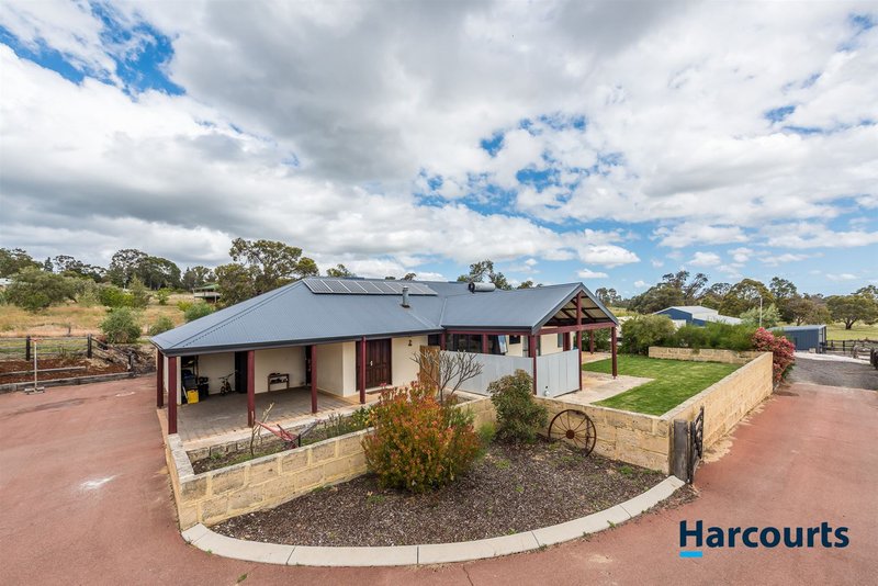 Photo - 166 Bonita Road, Bullsbrook WA 6084 - Image 2