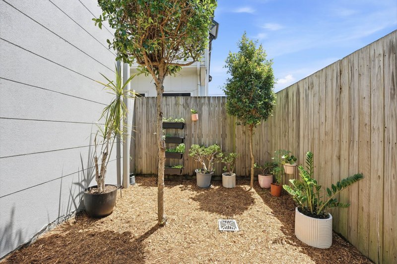 Photo - 1/66 Broughton Road, Kedron QLD 4031 - Image 16