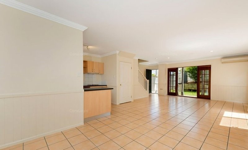 Photo - 1/66 Bundara Street, Morningside QLD 4170 - Image 3