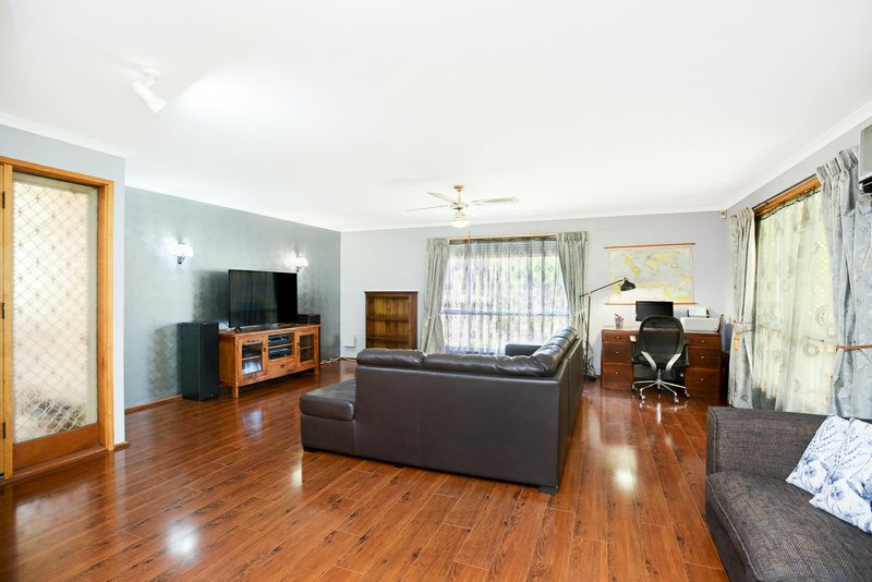 Photo - 166 Canterbury Rd , Victor Harbor SA 5211 - Image 3